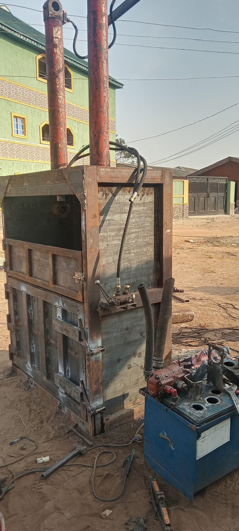 {"capture_mode":"AutoModule","faces":[]}